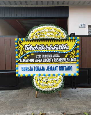 Papan Bunga Duka di Batu Jangkih